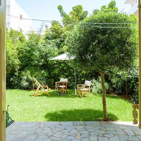 Grandma's Garden בית נופש *